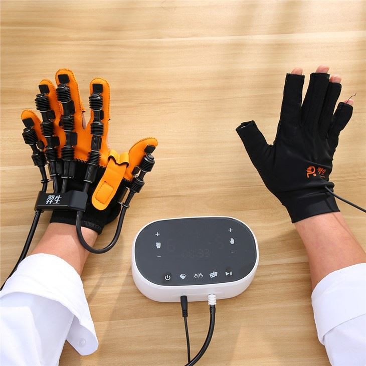 Hand- och fingertränare för funktionshindrade
