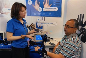 Syrebo® handrehabiliteringsrobotar lyser på den 133:e kantonmässan